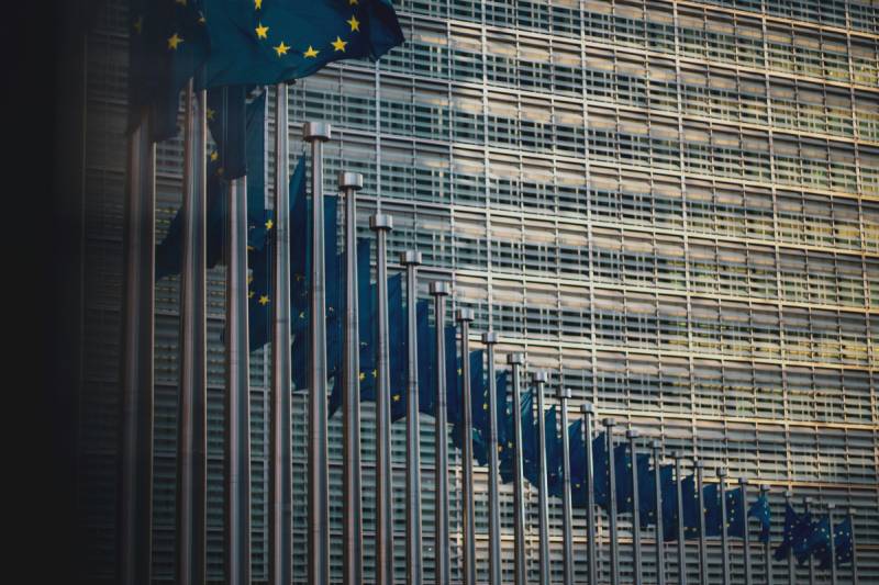 Patriots for Europe / Έφοδος στα γραφεία της ακροδεξιάς ομάδας του Ευρωκοινοβουλίου για σκάνδαλο 4 εκ. ευρώ