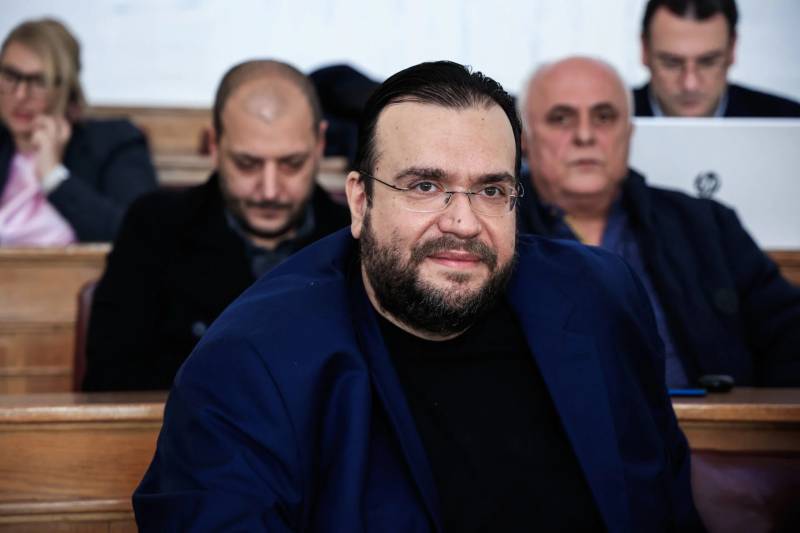 Πώς δρούσε το κύκλωμα με αρχηγό τον Φίλιππο Καμπούρη: Εστιατόρια και μαγαζιά ρούχων με «αχυρανθρώπους»
