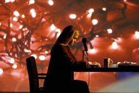 "Girls &amp; Boys" – Για δεύτερη χρονιά, από τις 17 Απριλίου στο Θέατρο Αλάμπρα.