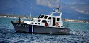 Σοκαριστικό βίντεο: Σκάφος του Λιμενικού εμβόλισε βάρκα με πρόσφυγες