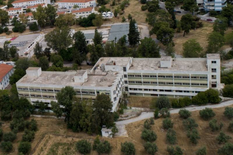 Εργαζόμενοι ΨΝΑ εναντίον Άδωνι για το πειθαρχικό – Συμπαράσταση από τον ΠΑΝΣΥΝΟΨΥ