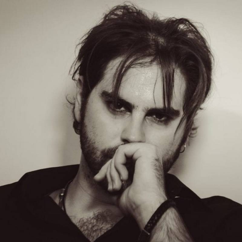 Ο Μιχάλης Μαρουλής επιστρέφει....&quot;Μέσα στη νύχτα&quot;!