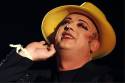 Boy George: Οργή για το νέο τραγούδι του – «Εσείς λέτε γενοκτονία, εγώ λέω πόλεμο» λέει για τη Γάζα