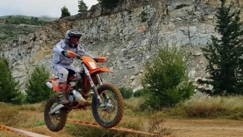 Νομιμοποιούν τη μετατροπή της Πεντέλης σε πίστα Enduro