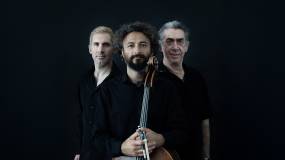 "ΛΟΥΚΗΣ ΛΑΡΑΣ" ΣΤΟ ΘΕΑΤΡΟ ΟΛΥΜΠΙΑ "ΜΑΡΙΑ ΚΑΛΛΑΣ" ΤΗΝ ΠΑΡΑΣΚΕΥΗ 27 ΦΕΒΡΟΥΑΡΙΟΥ