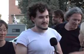 Πάτρα / «Θα επιστρέψω στον εθελοντισμό, μια αδικία δεν θα την αφήσουμε να περάσει έτσι» λέει ο 21χρονος που αποφυλακίστηκε