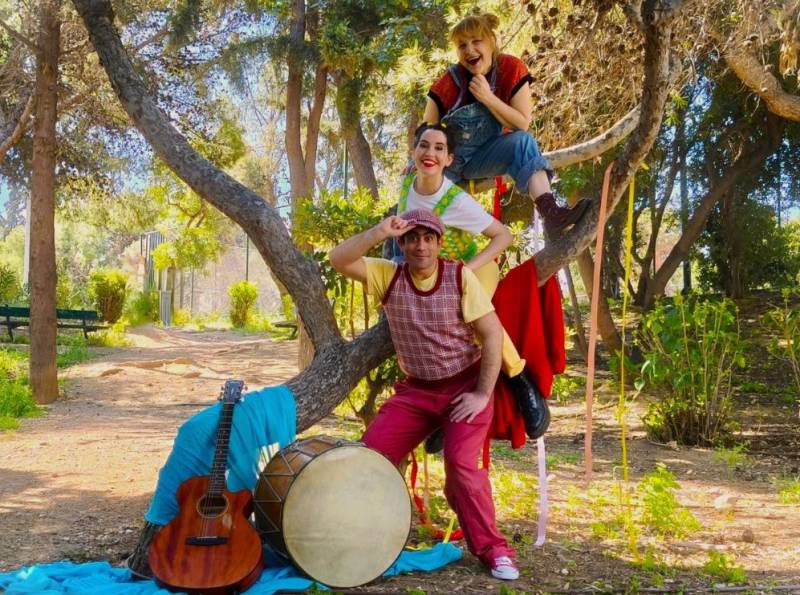 «Το παιδί και το κουδουνάκι» / Ένα Ελληνικό λαϊκό παραμύθι ανεβαίνει στην σκηνή για να γεμίσει τον κόσμο των παιδιών με χαρά!