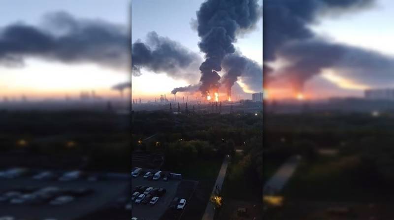 Ουκρανικό σφυροκόπημα στη Μόσχα: Εκατοντάδες drones και η παρθενική χρήση βαλλιστικού πυραύλου [βίντεο]