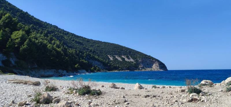Αλβανία: Στα χέρια της οικογένειας Τραμπ ένα από τα τελευταία ανεκμετάλλευτα νησιά της Μεσογείου