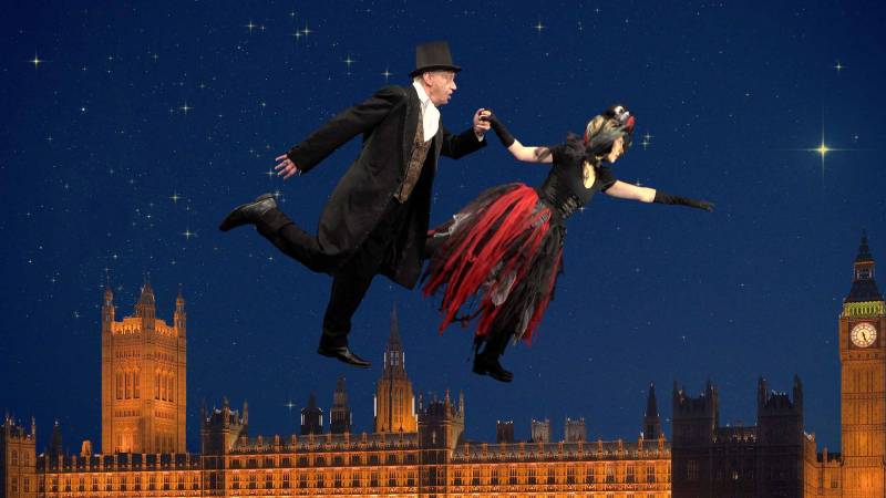 "ΤΑ ΧΡΙΣΤΟΥΓΕΝΝΑ ΤΟΥ ΣΚΡΟΥΤΖ" ΣΤΟ ΘΕΑΤΡΟ ΠΕΙΡΑΙΩΣ 131