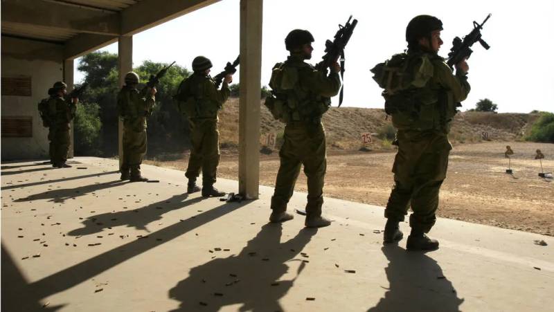 Το Ισραήλ οπλίζει: «Νοσοκομεία και ΜΚΟ να αποχωρήσουν από τη Βόρεια Γάζα»