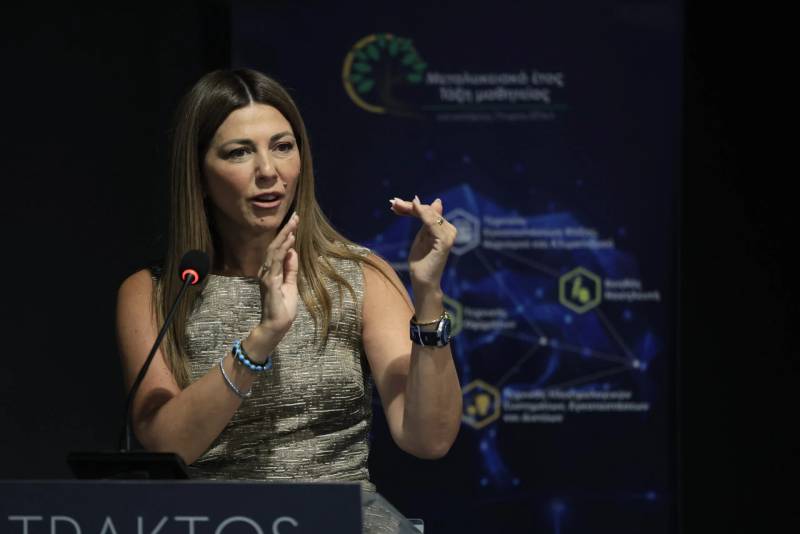 Τυφώνας στην Ανωτάτη Σχολή Καλών Τεχνών για την πρυτανική διοίκηση