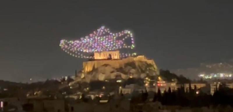 Ακρόπολη / Εισαγγελική παρέμβαση για το διαφημιστικό drone show μετά τη θύελλα αντιδράσεων