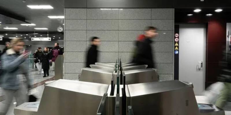 ΜΕΤΡΟ ΘΕΣΣΑΛΟΝΙΚΗΣ: ΤΙ ΣΥΜΒΑΙΝΕΙ ΜΕ ΤΑ ΠΡΟΣΩΠΙΚΑ ΔΕΔΟΜΕΝΑ ΤΩΝ ΕΠΙΒΑΤΩΝ;