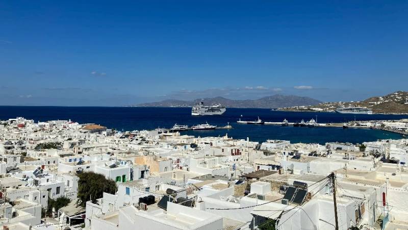 Lockdown στην Πολεοδομία Μυκόνου: Στο μικροσκόπιο οι καταγγελίες για αυθαιρεσίες και διαφθορά