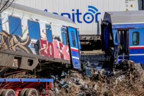 Τέμπη / Ορίστηκαν οι πρώτες εκταφές θυμάτων – Οικογένειες προχωρούν σε προσφυγές