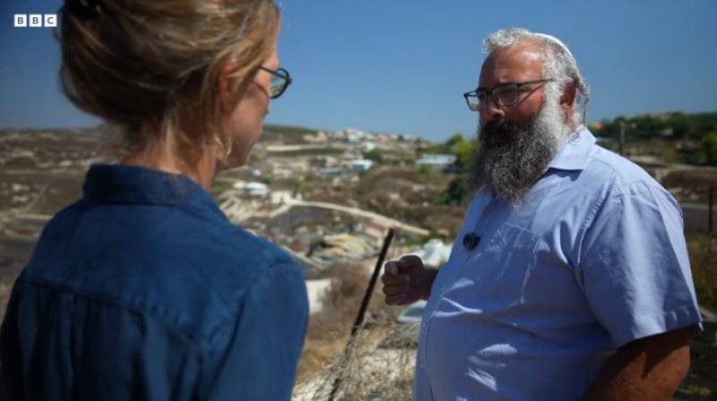 Ωμός ρατσισμός από Ισραηλινό δικηγόρο στο BBC: «Μία ζωή δική μας ισούται με εκατομμύρια Παλαιστινίων»