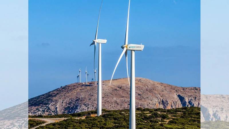Χίος: Φυτεύουν ανεμογεννήτριες στα μαστιχοχώραφα