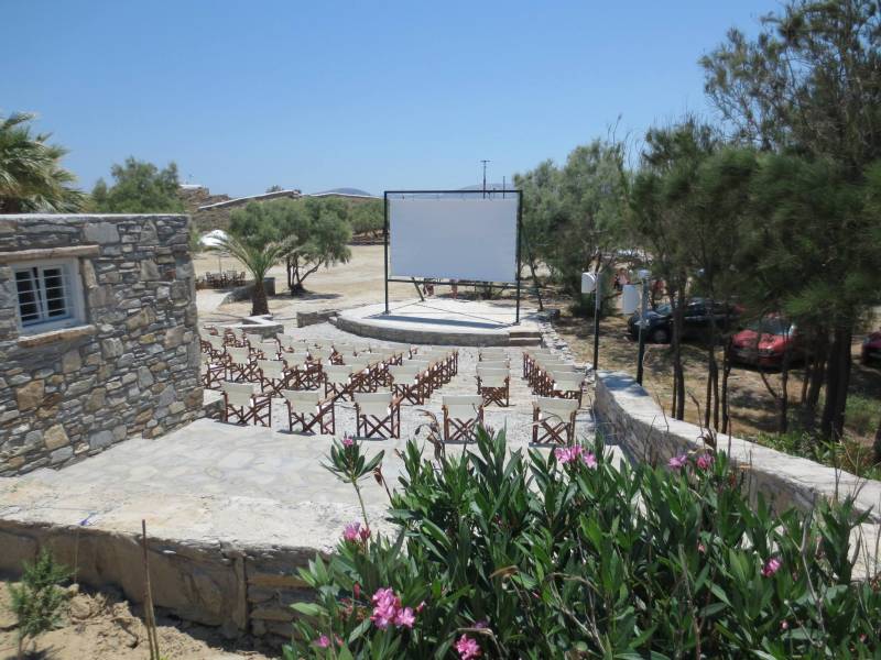 ΘΕΡΙΝΟ ΣΙΝΕΜΑ ΣΤΟ ΠΑΡΚΟ ‘25 Σινέ Έναστρον