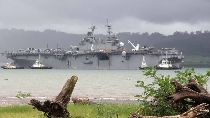 Το USS Boxer απέπλευσε νωρίτερα για τη Μέση Ανατολή με 2.200 πεζοναύτες – Εκρήξεις σε Βαγδάτη και Μπαχρέιν