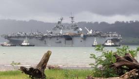 Το USS Boxer απέπλευσε νωρίτερα για τη Μέση Ανατολή με 2.200 πεζοναύτες – Εκρήξεις σε Βαγδάτη και Μπαχρέιν