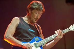 Πέθανε σε ηλικία 74 ετών ο τραγουδιστής Chris Rea