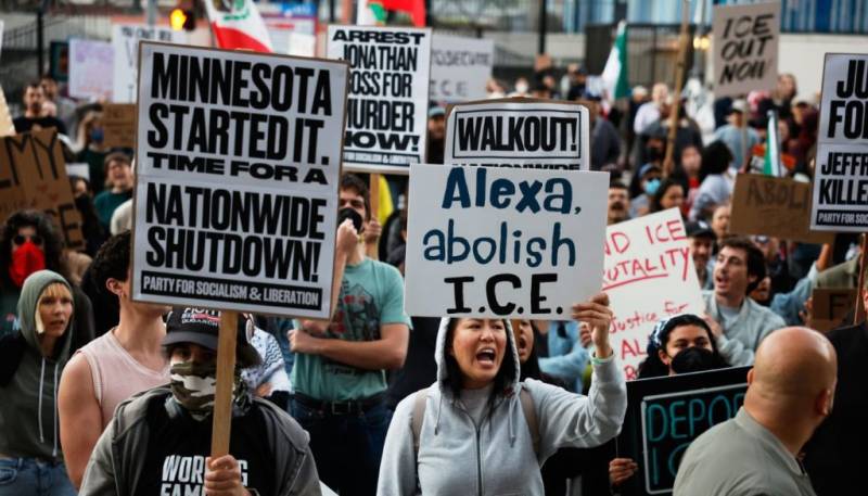 Τεταμένο το κλίμα στη Μινεσότα: «Αηδιαστικά ψέματα» από τον Τραμπ, καταγγέλλουν οι γονείς του Άλεξ Πρέτι