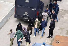 ΟΠΕΚΕΠΕ: Προφυλακίστηκε ο φερόμενος ως αρχηγός - Παραδέχτηκε εμπλοκή, 10 οι προσωρινά κρατούμενοι