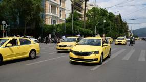 «Χειρόφρενο» 48 ωρών τραβούν τα ταξί στις 5 και 6 Νοεμβρίου