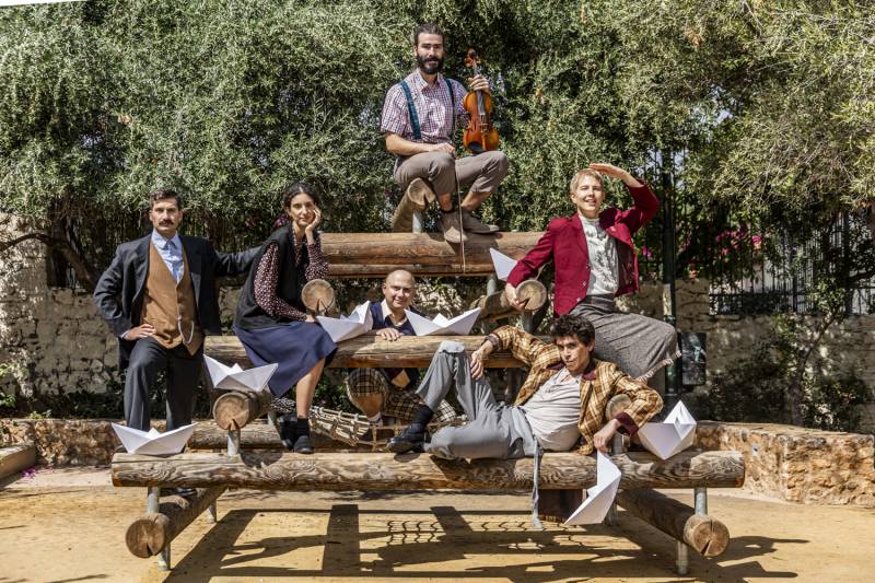 «ΓΟΥΤΟΥ-ΓΟΥΠΑΤΟΥ»: Το αριστούργημα του Αλέξανδρου Παπαδιαμάντη ζωντανεύει σε μια τρυφερή παιδική παράσταση για τη διαφορετικότητα, την αποδοχή και τα κρυμμένα μας ταλέντα. | Σκηνοθεσία: Τζένη Κόλλια &amp; Μιχάλης Σιώνας / Θέατρο Τζένη Καρέζη