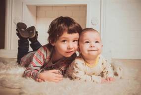 Αποκάλυψη BBC για τα «μωρά των Βίκινγκ»: Βιομηχανία 2 δισ. δολαρίων πίσω από τον Δανό δότη σπέρματος