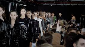 Η ΕΚΤΡΟΦΗ ΖΩΩΝ ΓΙΑ ΓΟΥΝΑ ΚΑΙ Η ΗΘΙΚΗ ΜΟΔΑ ΣΤΗΝ ΕΥΡΩΠΗ: ΠΡΟΟΠΤΙΚΕΣ