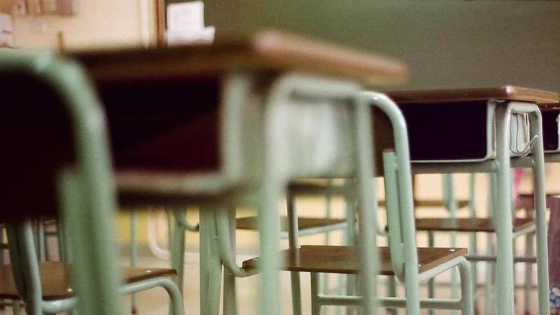 Σε διαθεσιμότητα η καθηγήτρια από τις Σέρρες