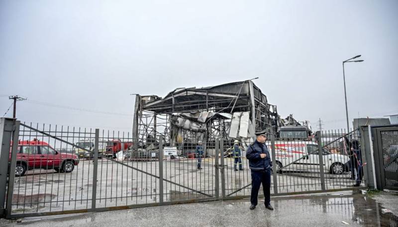 Βιολάντα: Σταματούν οι έρευνες στο εργοστάσιο – Αποκαλυπτικός διάλογος για την έντονη οσμή προπανίου