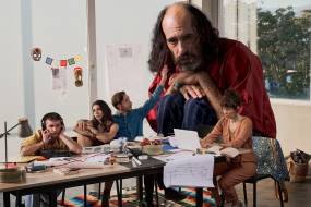 Το νέο έργο του Βασίλη Μαγουλιώτη | Η ΣΥΝΑΡΠΑΣΤΙΚΗ ΕΞΕΓΕΡΣΗ ΤΟΥ ΧΟΥΛΙΟ ΤΟΓΚΑ | Σκην. Βασίλης Μαγουλιώτης |Θέατρο Προσκήνιο | Από 10 Νοεμβρίου