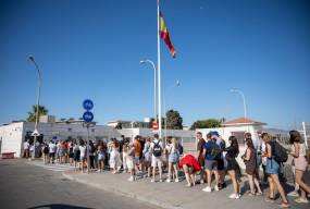 Ξεκίνησε τους συνοριακούς ελέγχους η Μαδρίτη σε Ιταλούς ταξιδιώτες