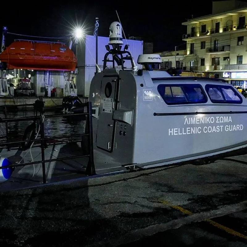 ΧΙΟΣ: “ΠΗΓΑΙΝΑΜΕ ΕΥΘΕΙΑ, ΤΟ ΛΙΜΕΝΙΚΟ ΜΑΣ ΧΤΥΠΗΣΕ ΧΩΡΙΣ ΠΡΟΕΙΔΟΠΟΙΗΣΗ” – ΟΣΑ ΚΑΤΑΘΕΤΟΥΝ ΟΙ ΕΠΙΖΩΝΤΕΣ