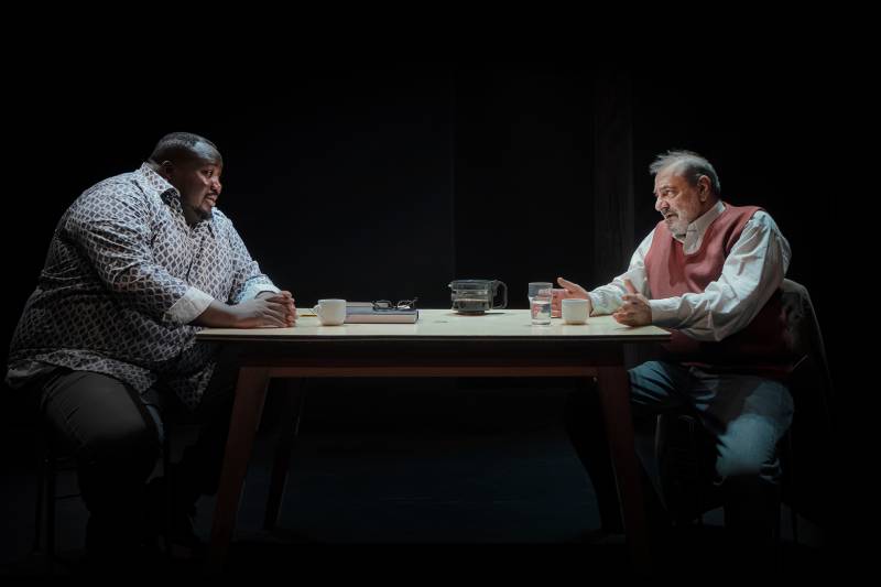 Προσθήκη τριών νέων &amp; τελευταίων ημερομηνιών | Άσπρο Μαύρο | Επί Κολωνώ | Σκηνοθεσία: Αντώνης Καφετζόπουλος