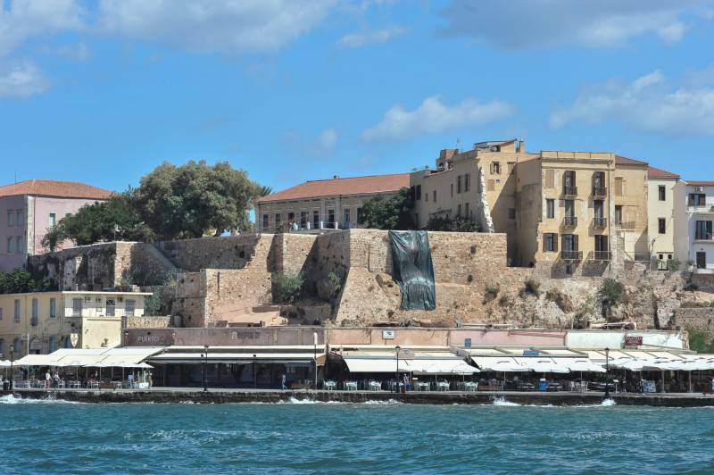 Κατάληψη Rosa Nera σε Χρυσοχοΐδη: «Οι βόμβες είναι η χαρά του κάθε ασφαλίτη»