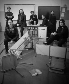 «ΔΕΣΠΟΙΝΙΣ ΜΑΡΓΑΡΙΤΑ» του Ρομπέρτο Ατάιντε | Η σχολική αίθουσα μετατρέπεται σε μικρογραφία κοινωνίας | από 20 ΑΠΡΙΛΙΟΥ στο ΘΕΑΤΡΟ ΑΛΚΜΗΝΗ