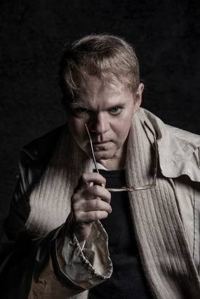 &quot;Η ΓΕΝΝΗΣΗ ΕΝΟΣ ΦΑΣΙΣΤΑ Η ΑΠΟΛΟΓΙΑ ΤΟΥ ΘΕΟΦΙΛΟΥ ΤΣΑΦΟΥ&quot; - ΑΚΟΜΗ ΔΥΟ ΠΑΡΑΣΤΑΣΕΙΣ