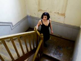 Η "Τυφλή, τυφλή φοράδα, πού πας;" έρχεται ξανά στο θέατρο Φούρνος