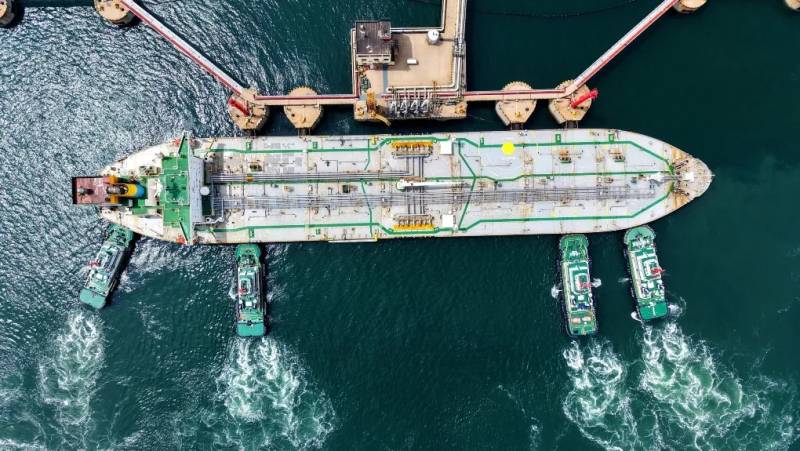 «Πολεμικά κέρδη» 30 εκατ. δολαρίων την ώρα έβγαζαν οι 100 μεγαλύτερες πετρελαϊκές τον Μάρτιο