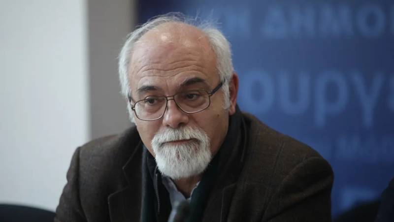 Σχολείο Φυλακών Ανηλίκων Αυλώνα: Απαγόρευσαν την είσοδο στον Πέτρο Δαμιανό!