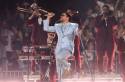 Bad Bunny προς τον λαό του Πουέρτο Ρίκο: «Δεν μπορώ να σας φέρω νερό, μπορώ να σας φέρω χαρά» (Video)