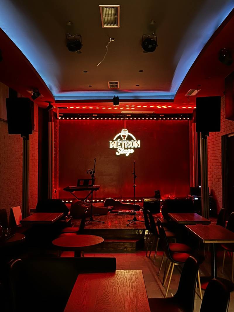 Ο Φεβρουάριος στο MÉTRON Stage