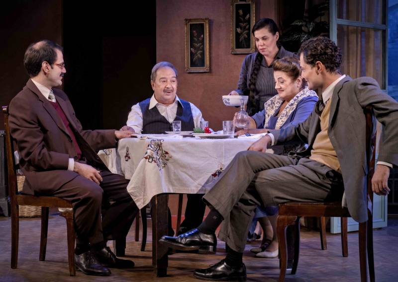 "Η δεξιά, η αριστερά και ο κυρ Παντελής" στη Θεσσαλονίκη