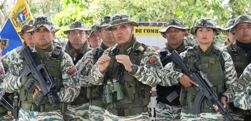Σε ετοιμότητα η Βενεζουέλα μετά τις απειλές Τραμπ – Διεξήγαγε στρατιωτικά γυμνάσια (Video)
