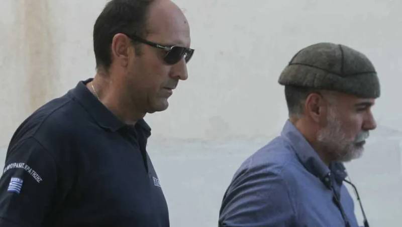 Παραμένει στη φυλακή ο Κορκονέας - Στα ισόβια παραμένει η ποινή του