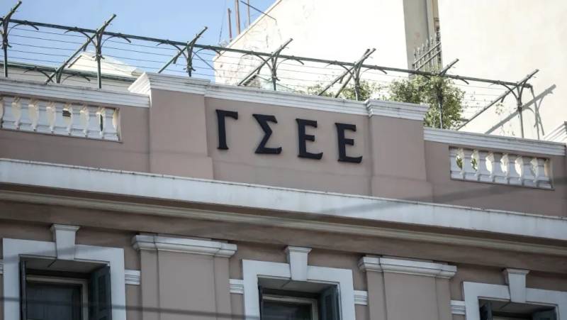 Όχι στο 13ωρο - Ομόφωνη απόφαση της ΓΣΕΕ για 24ωρη απεργία την 1η Οκτωβρίου